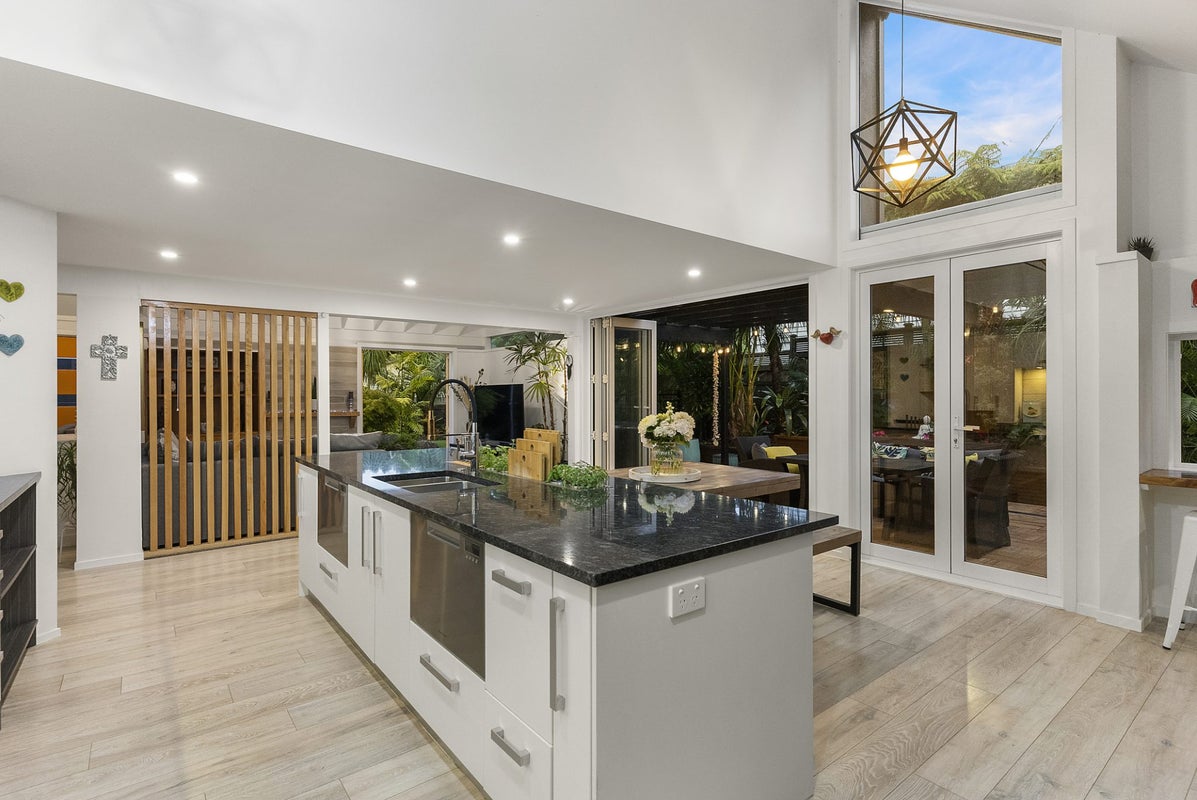 62 Holland Road, Hillcrest, Auckland - Carousel 2
