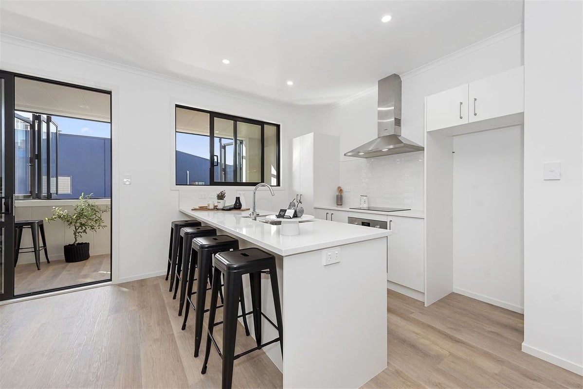 2/24 Liverpool Street, Hamilton Central, Hamilton - Carousel 2