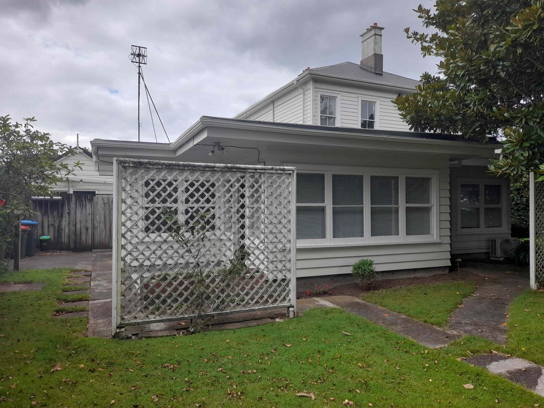 11 Empire Road, Epsom, Auckland - Carousel 2