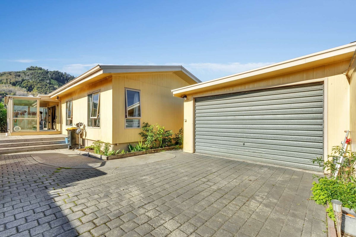 263B Vanguard Street, Nelson South, Nelson - Carousel 1