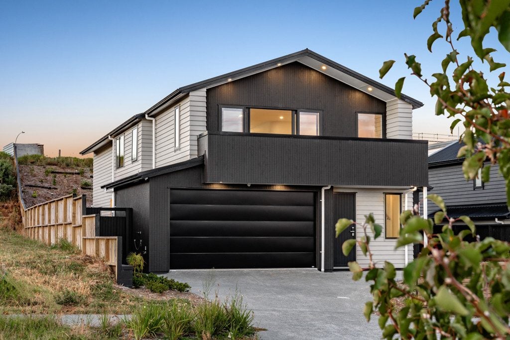 183 Te Oneroa Way, Long Bay, Auckland - Carousel 1