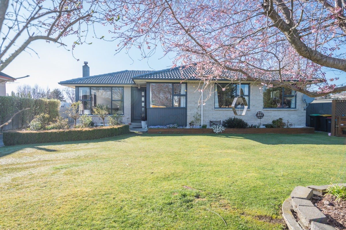 10 Studholme Street, Temuka - Carousel 1