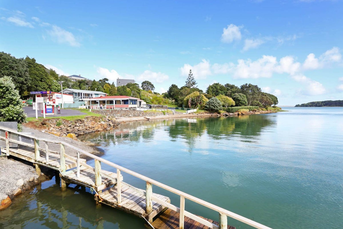 43 Westside Road, Port Waikato - Carousel 11