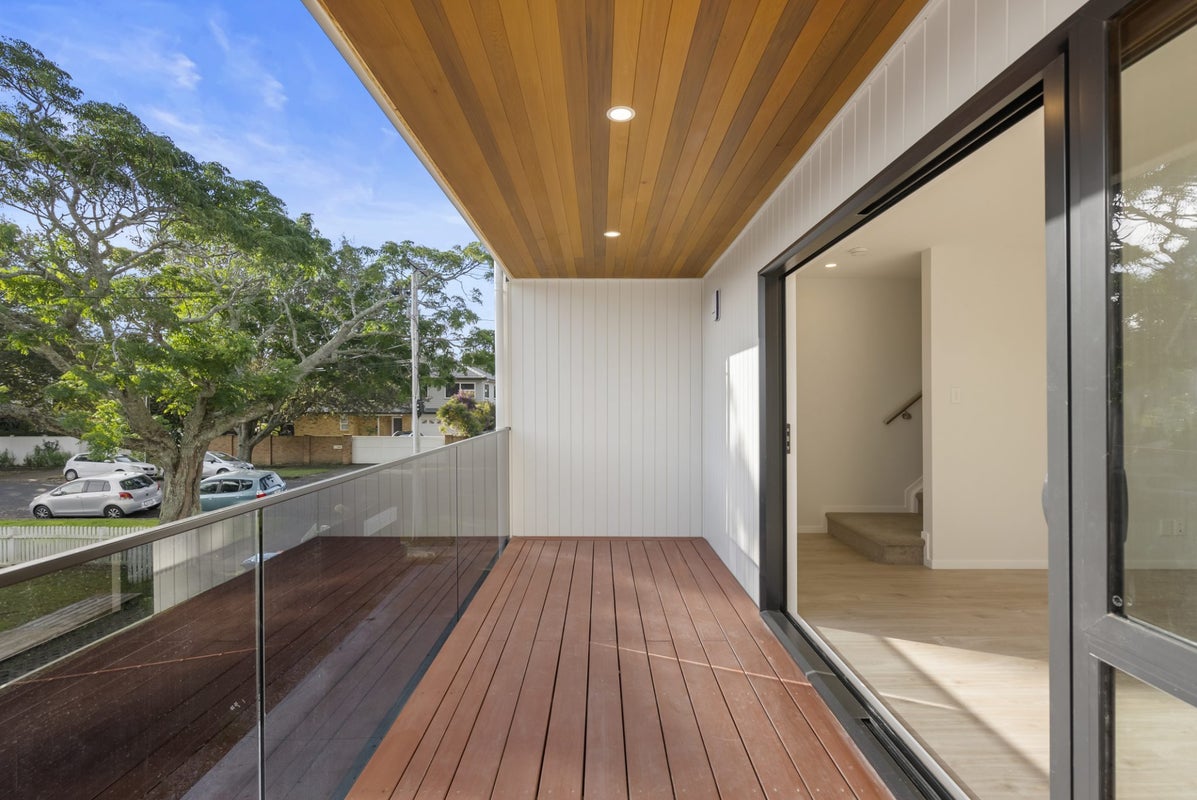 20E Acorn Street, Royal Oak, Auckland - Carousel 2