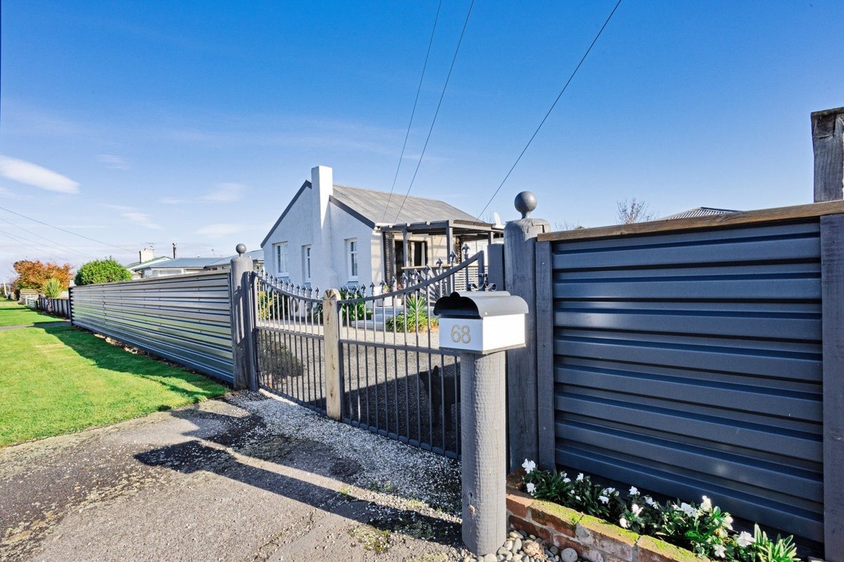 68 Ross Street, Grasmere, Invercargill - Carousel 21