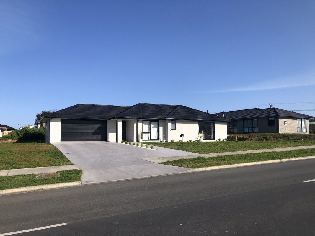 131 Wairau Drive, Tikipunga, Whangarei - Carousel 2