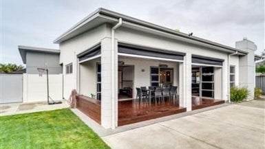 18 Palliser Place, Poraiti, Napier - Carousel 1