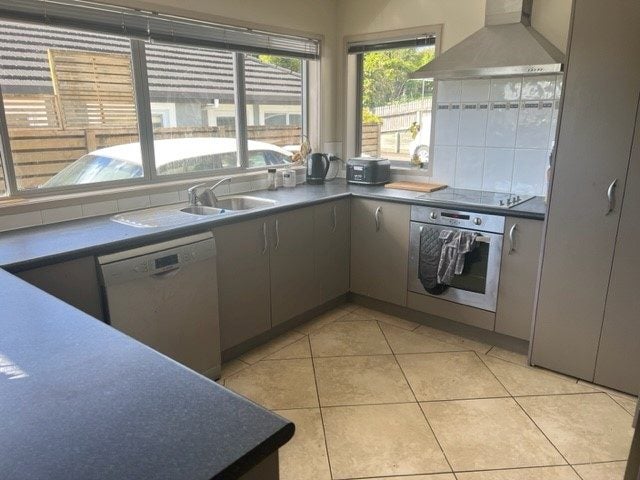 43 Graham Place, Bellevue, Tauranga - Carousel 2