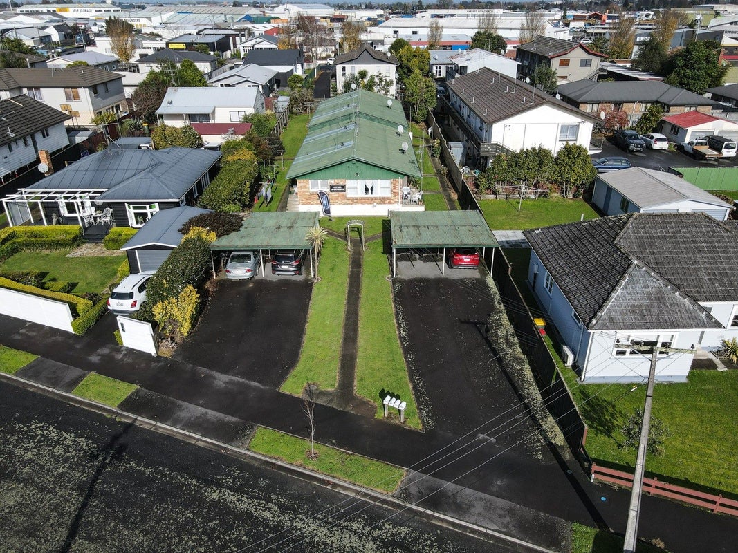 4/12 Wha Street, Frankton, Hamilton - Carousel 19