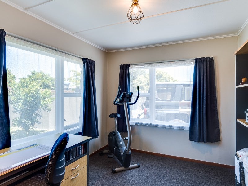 14 Clark Avenue, Pirimai, Napier - Carousel 15
