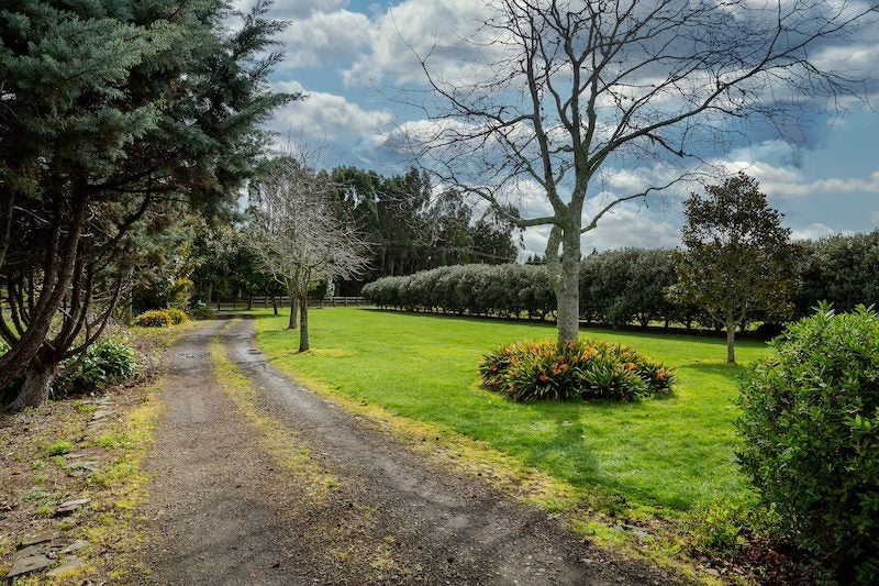 76 Riverland Road, Kumeu - Carousel 16