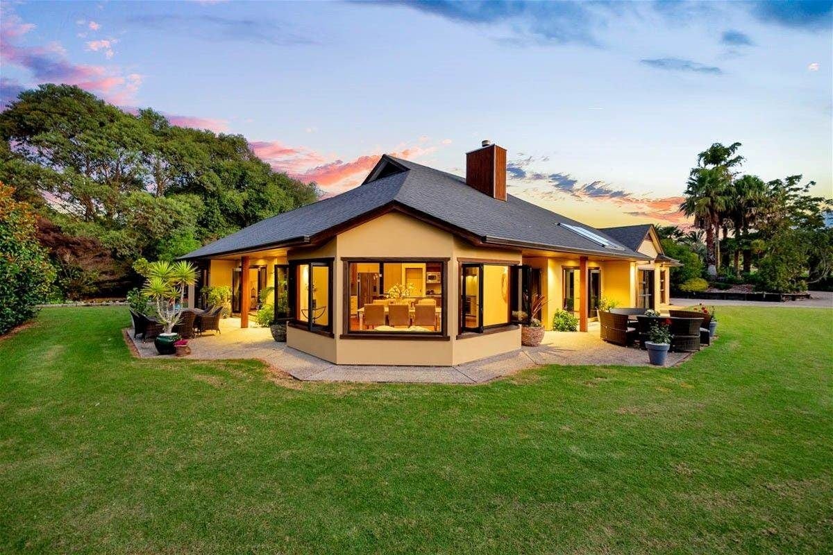 854 Ridge Road, Albany - Carousel 1