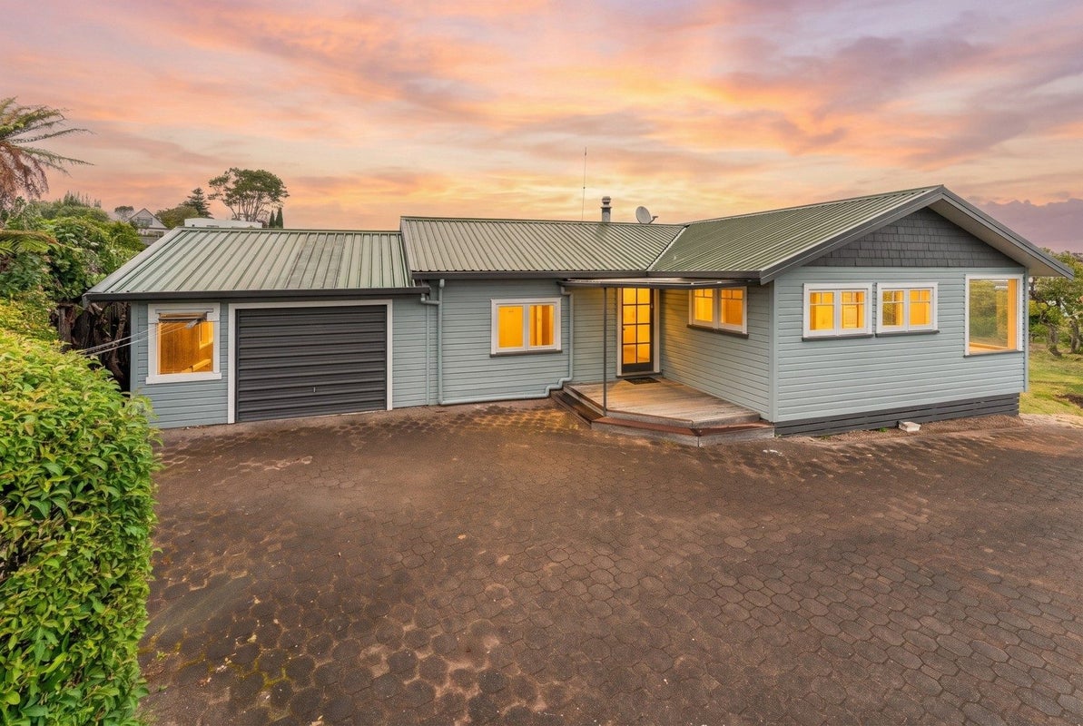 2/54 Ngamotu Road, Hilltop, Taupo - Carousel 1