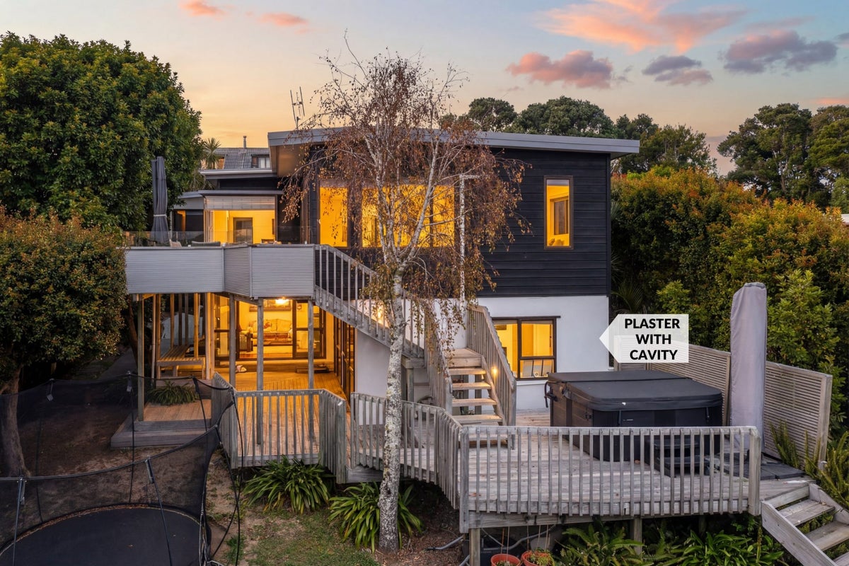 12 Braemar Road, Rothesay Bay, Auckland - Carousel 2