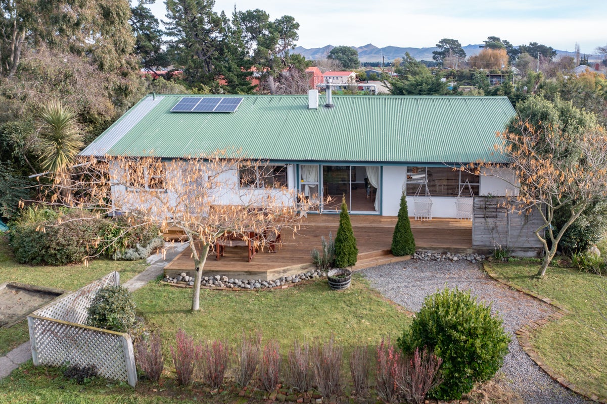 8 Anzac Street, Waipara, Waipara - Carousel 2