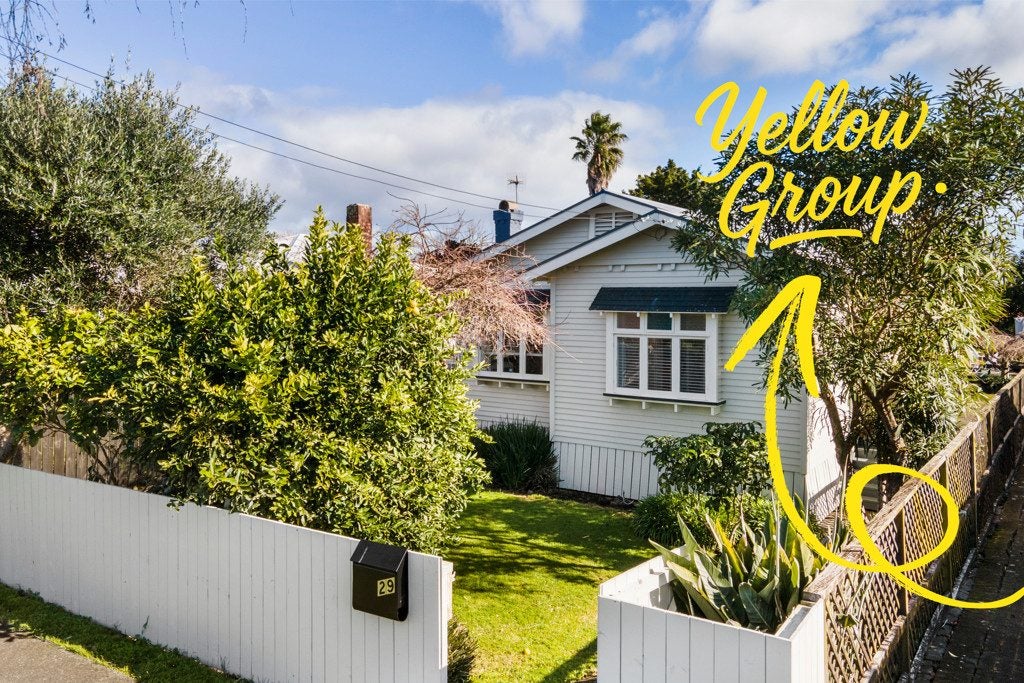 29 Harlston Road, Mount Albert, Auckland - Carousel 1