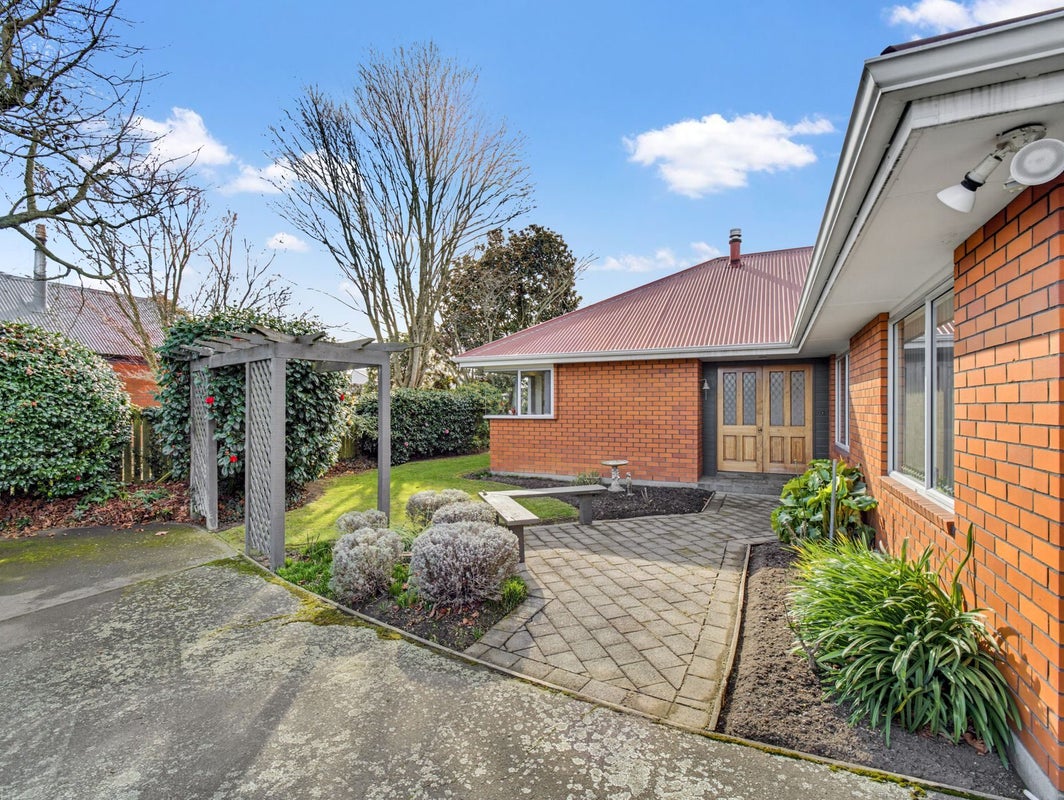 15A Buchanan Place, Allenton, Ashburton - Carousel 2