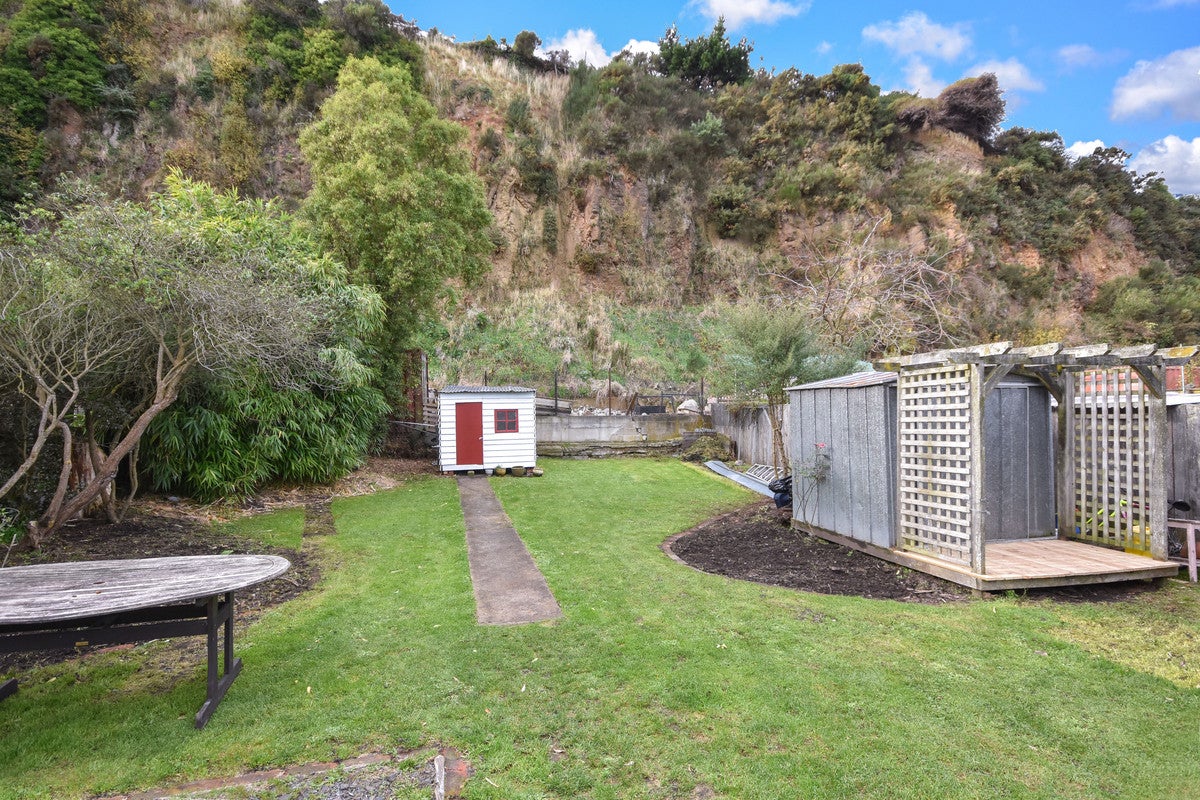 131 Glen Road, The Glen, Dunedin - Carousel 2