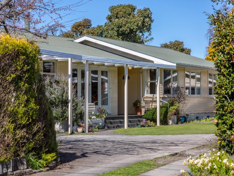 37 Miro Street, Lansdowne, Masterton - Carousel 1