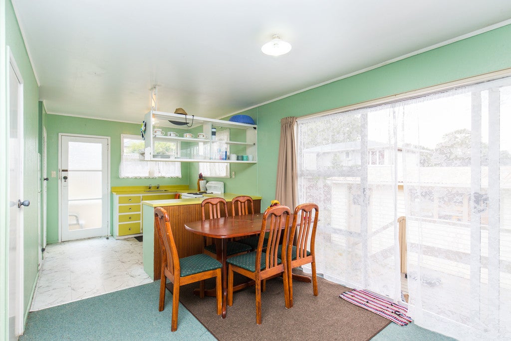 74 Farquhar Road, Glendene, Auckland - Carousel 22