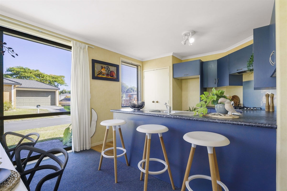 34 Saxon Woods Drive, Rototuna North, Hamilton - Carousel 2