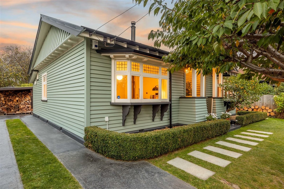 47 Mayfield Avenue, Mairehau, Christchurch - Carousel 1