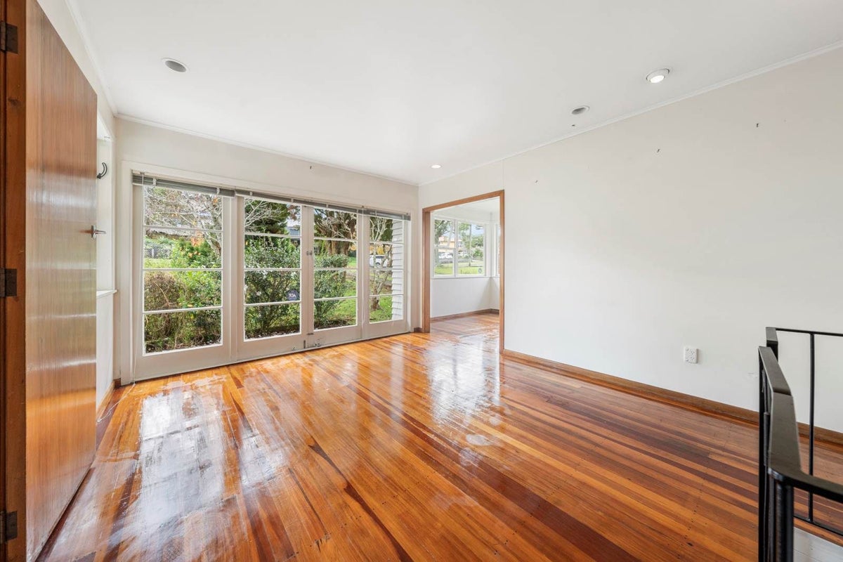 34 Mary Dreaver Street, New Windsor, Auckland - Carousel 2