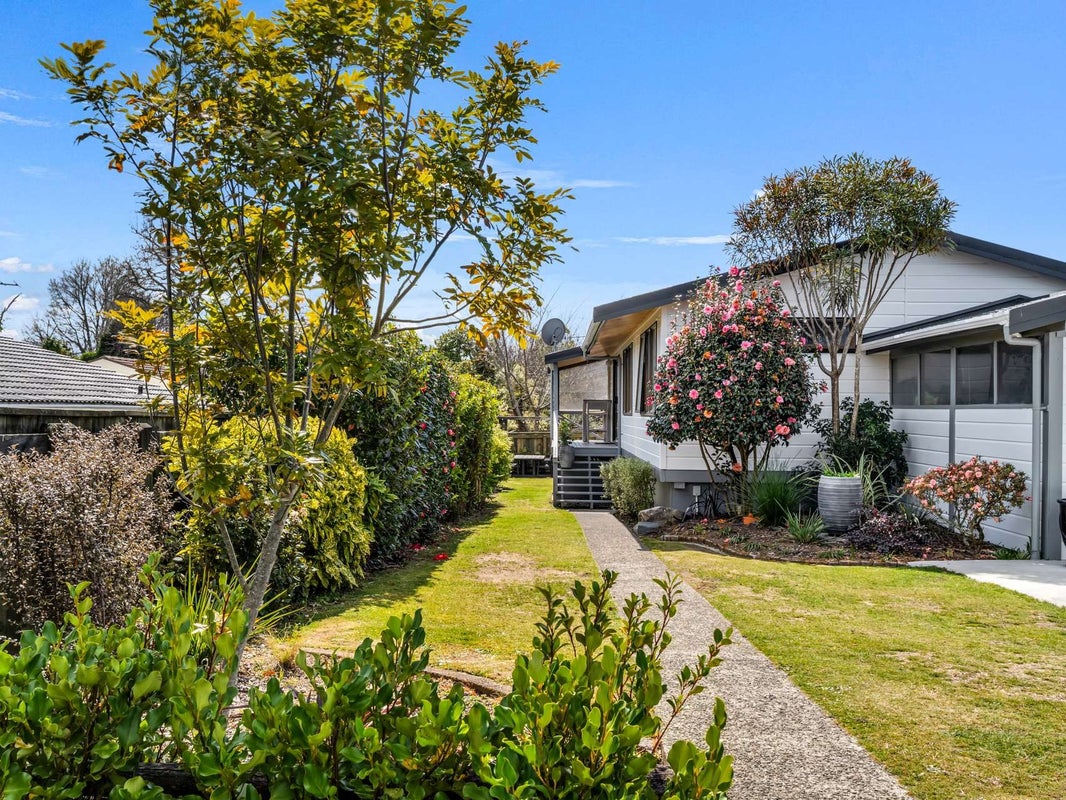 55A Devon Street, Glenholme, Rotorua, Bay Of Plenty - Carousel 1