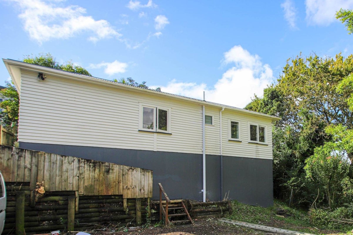 23 Nikau Street, New Lynn, Auckland - Carousel 7