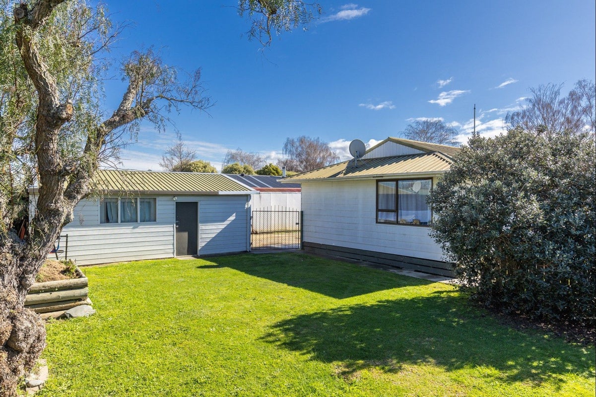 1 Pattie Place, Springlands, Blenheim - Carousel 21