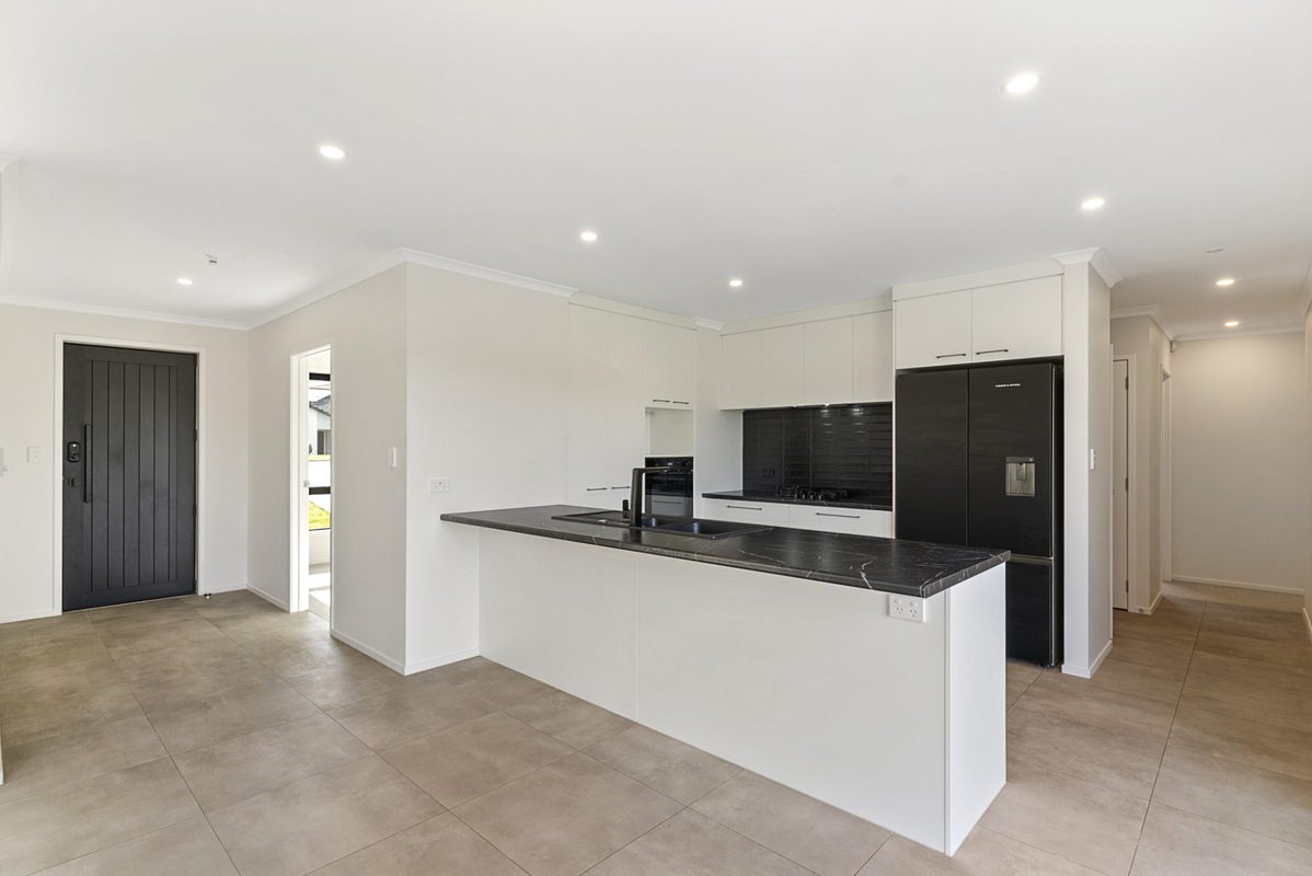 10 Clark Rise, Pokeno - Carousel 2