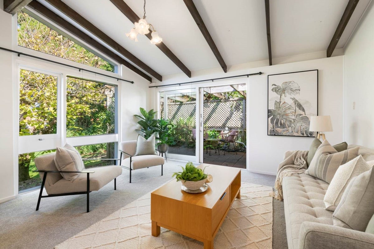 7/28 Wolsley Avenue, Milford, Auckland - Carousel 2