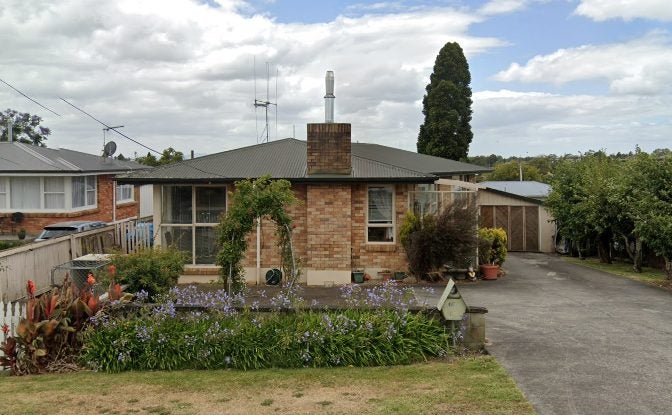166 Newcastle Road, Nawton, Hamilton - Carousel 2