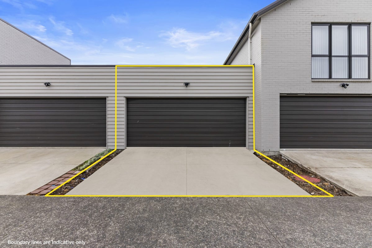 12B Hollowout Street, Takanini, Auckland - Carousel 2