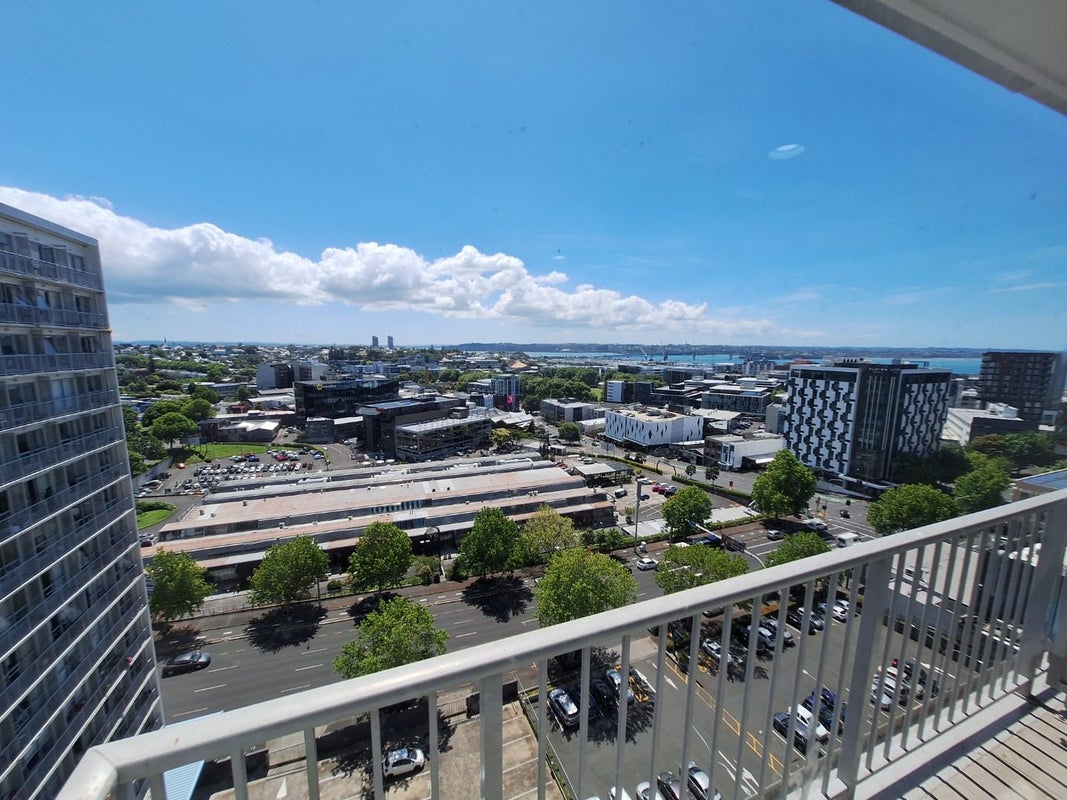 1304/72 Nelson Street, Auckland Central, Auckland - Carousel 2