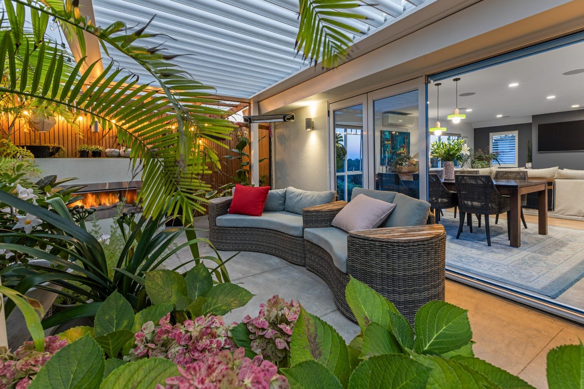 10B Colenso Place, Mission Bay, Auckland - Carousel 2