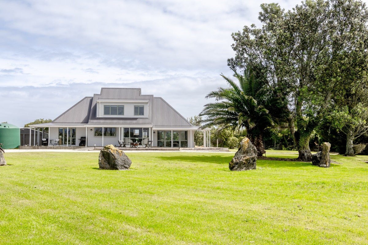 32 Greyhound Road, Arahura Valley - Carousel 1