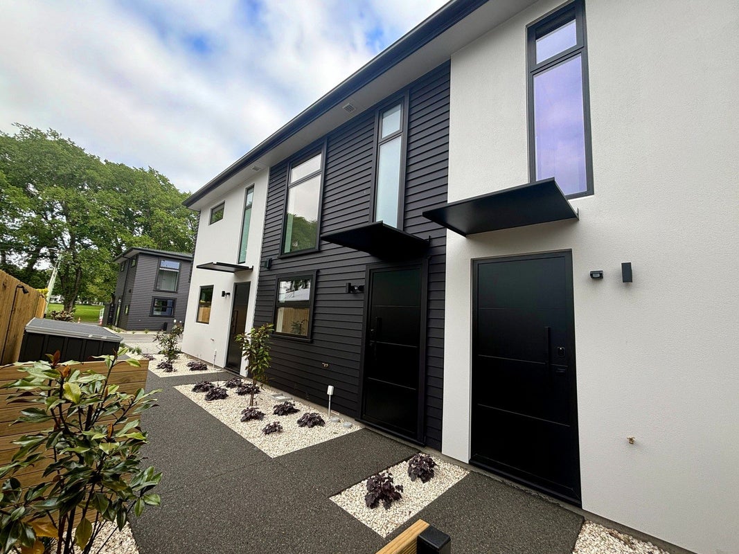 4/234 Wilsons Road, Waltham, Christchurch - Carousel 16
