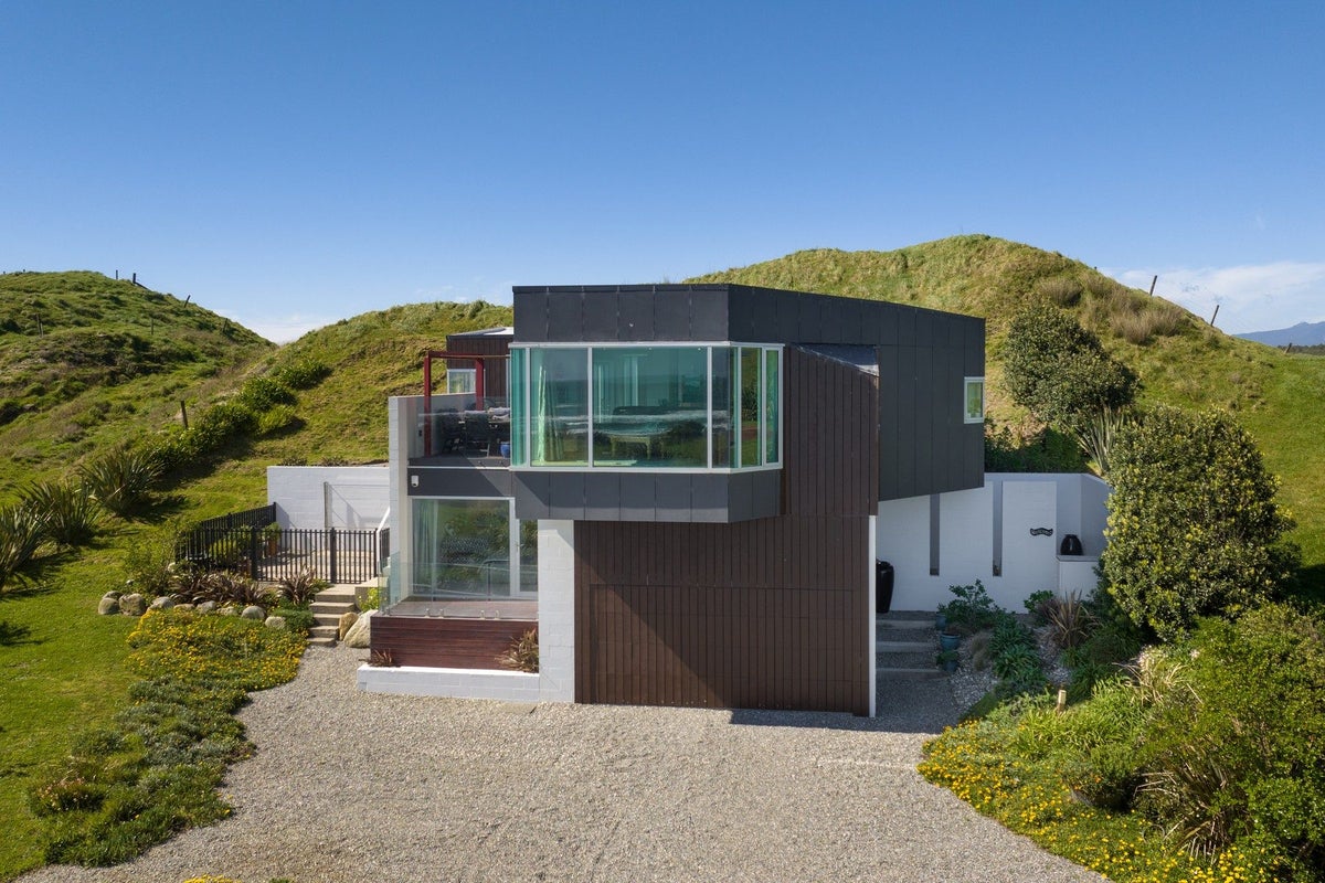 3/189 Okari Road, Cape Foulwind, Westport - Carousel 31