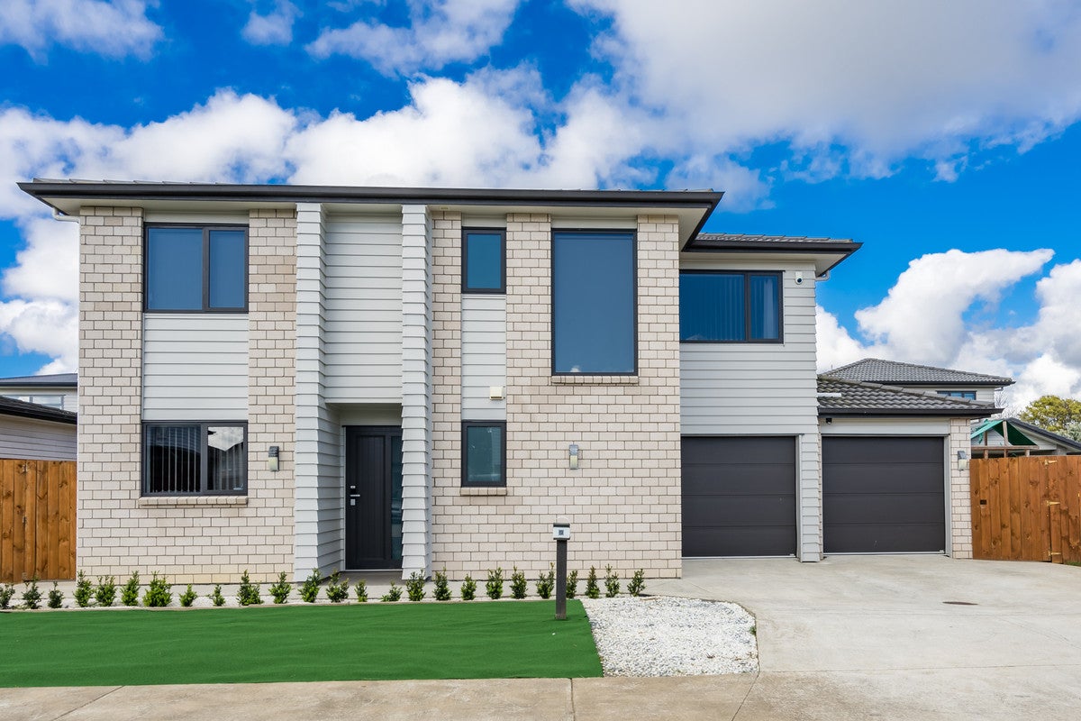 9 Pate Crescent, Favona, Auckland - Carousel 1