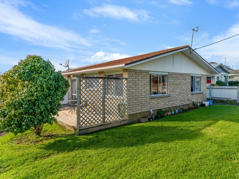 1/41 Doone Street, Lynmouth, New Plymouth - Carousel 1