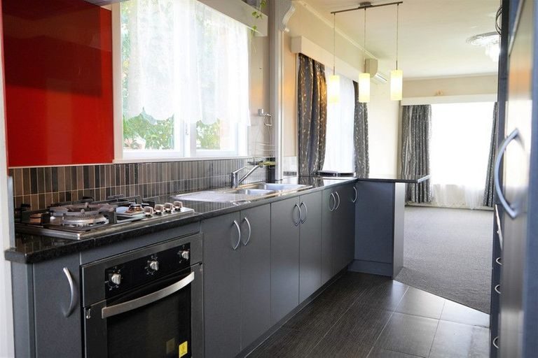 5/196 Rockfield Road, Penrose, Auckland - Carousel 12