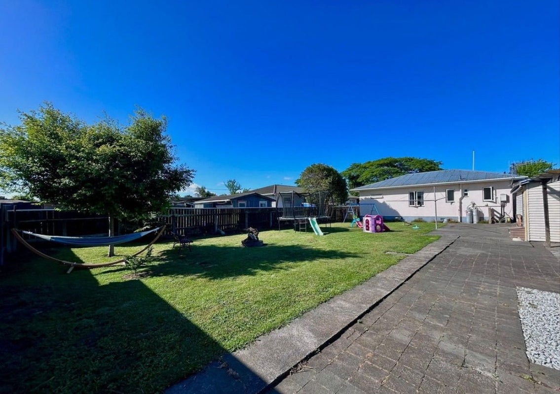 818 Oliphant Road, Raureka, Hastings - Carousel 8