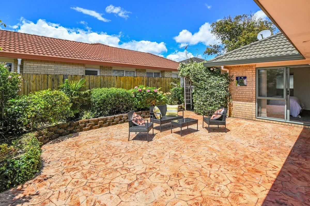 7 Norman Close, The Gardens, Auckland - Carousel 2
