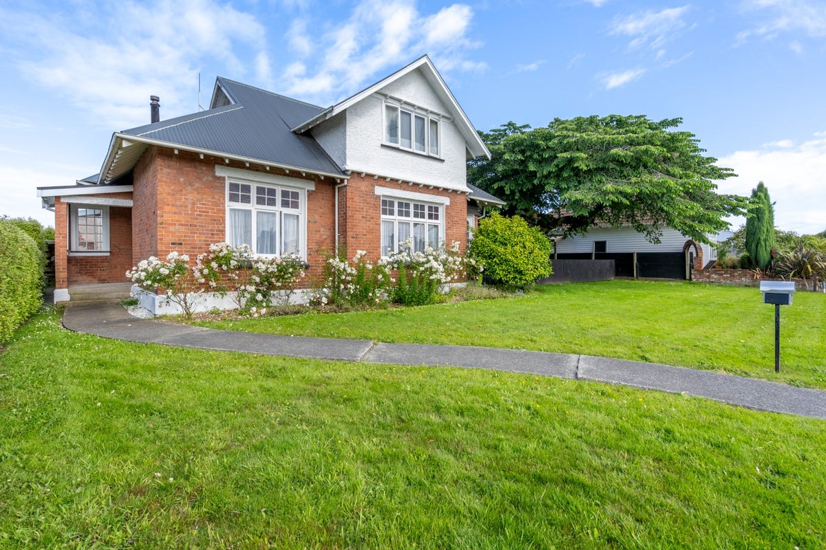 127 Princes Street, Strathern, Invercargill - Carousel 1