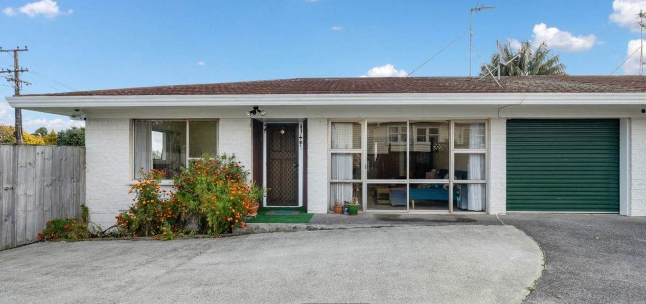 1/66 Birdwood Avenue, Papatoetoe, Auckland - Carousel 1