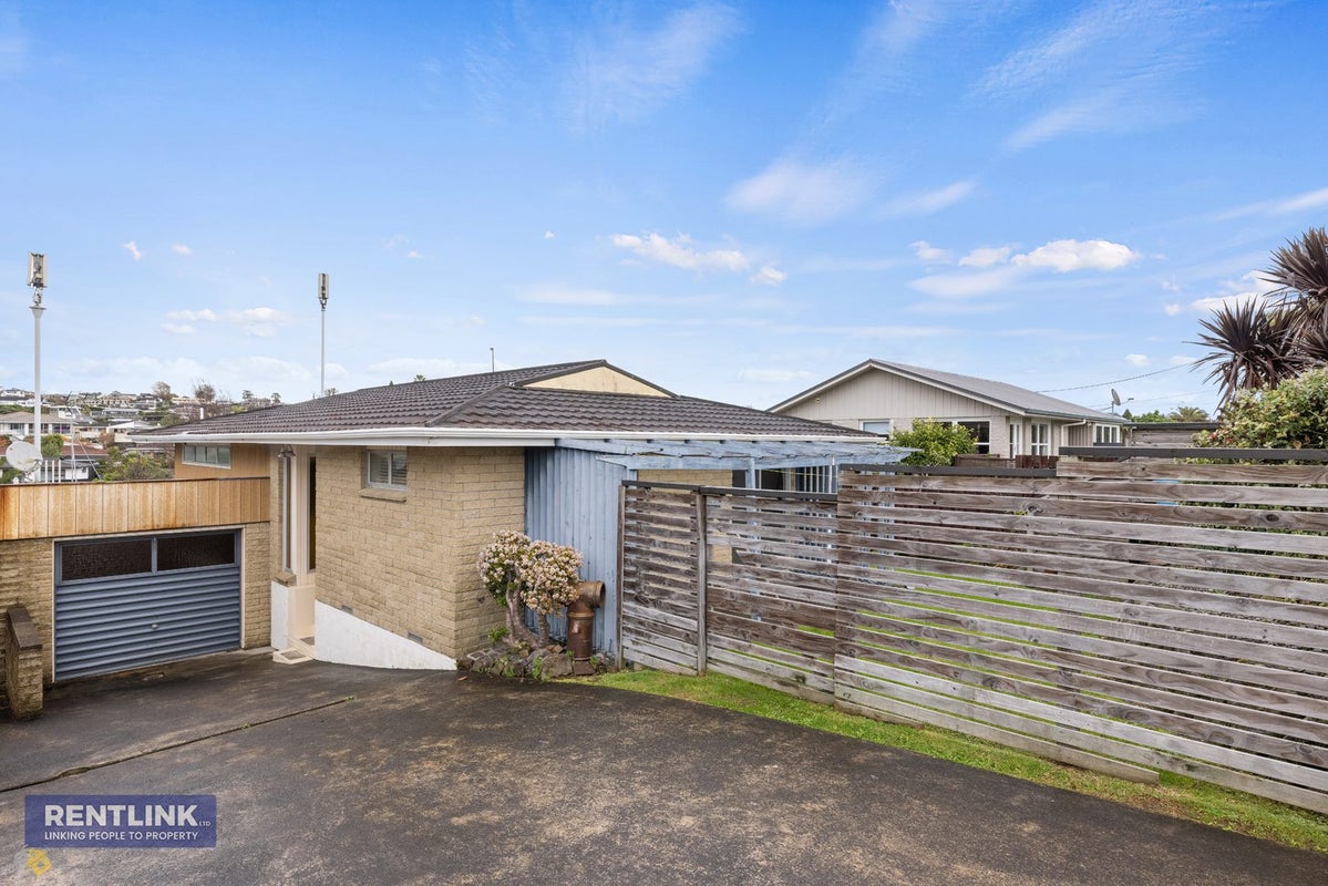 18 Cooneys Drive, Matua, Tauranga - Carousel 1