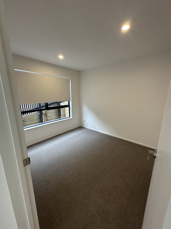 46A Centorian Drive, Windsor Park, Auckland - Carousel 2