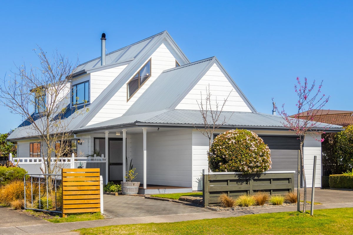17 Manunui Street, Nukuhau, Taupo - Carousel 1