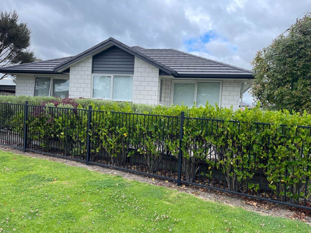 1 Calla Way, Matua, Tauranga - Carousel 2
